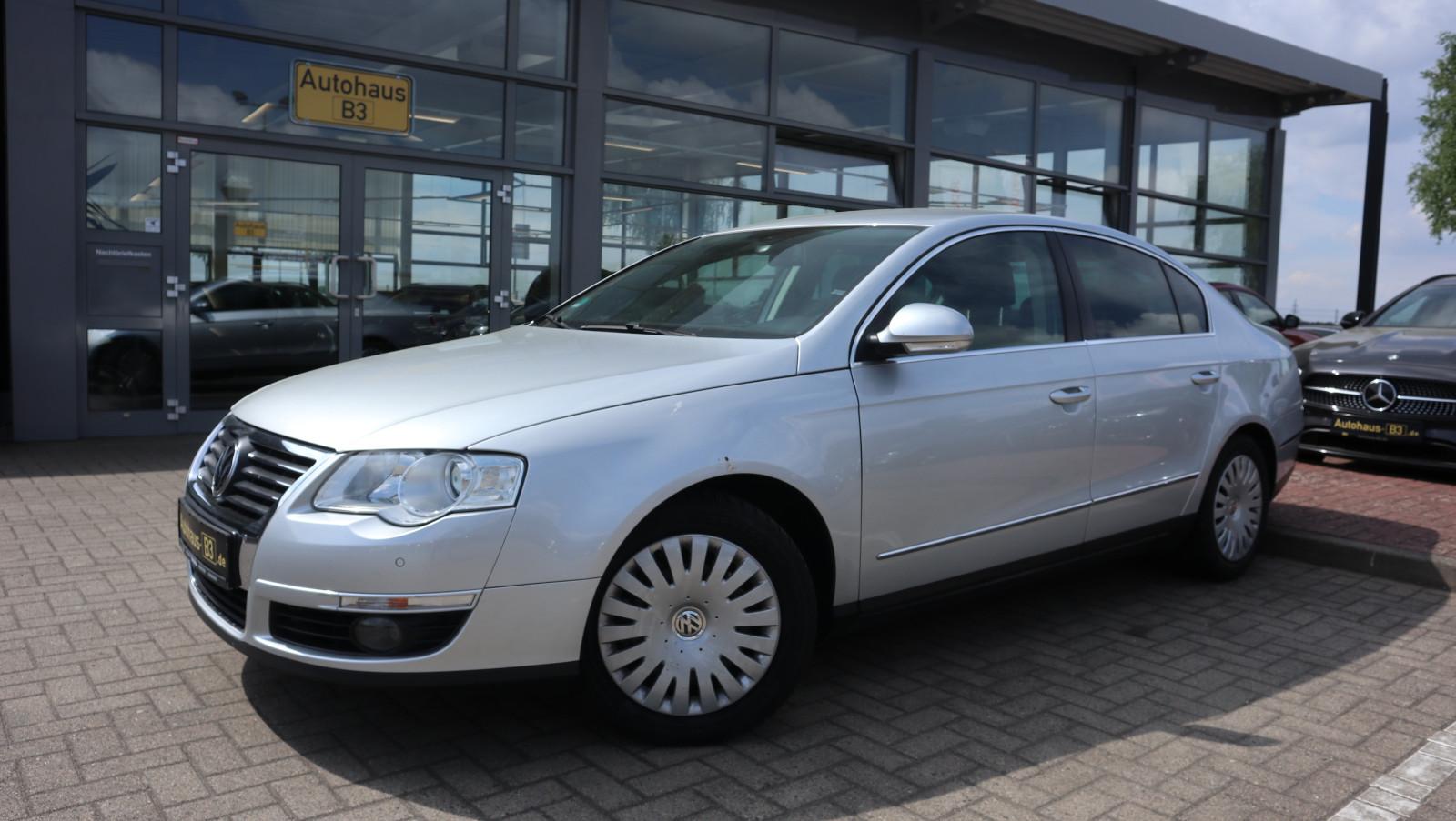 Volkswagen Passat Lim. Highline PDC Navi Tempomat