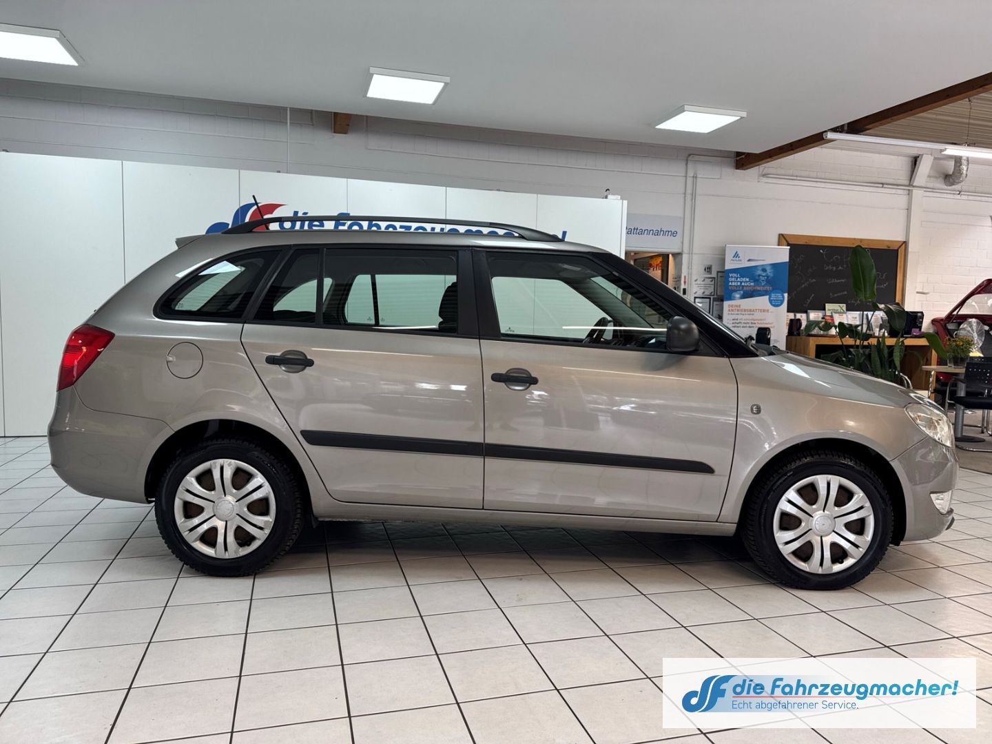 Fahrzeugabbildung SKODA Fabia Combi Cool Edition GA Klima teilb.Rücksb M