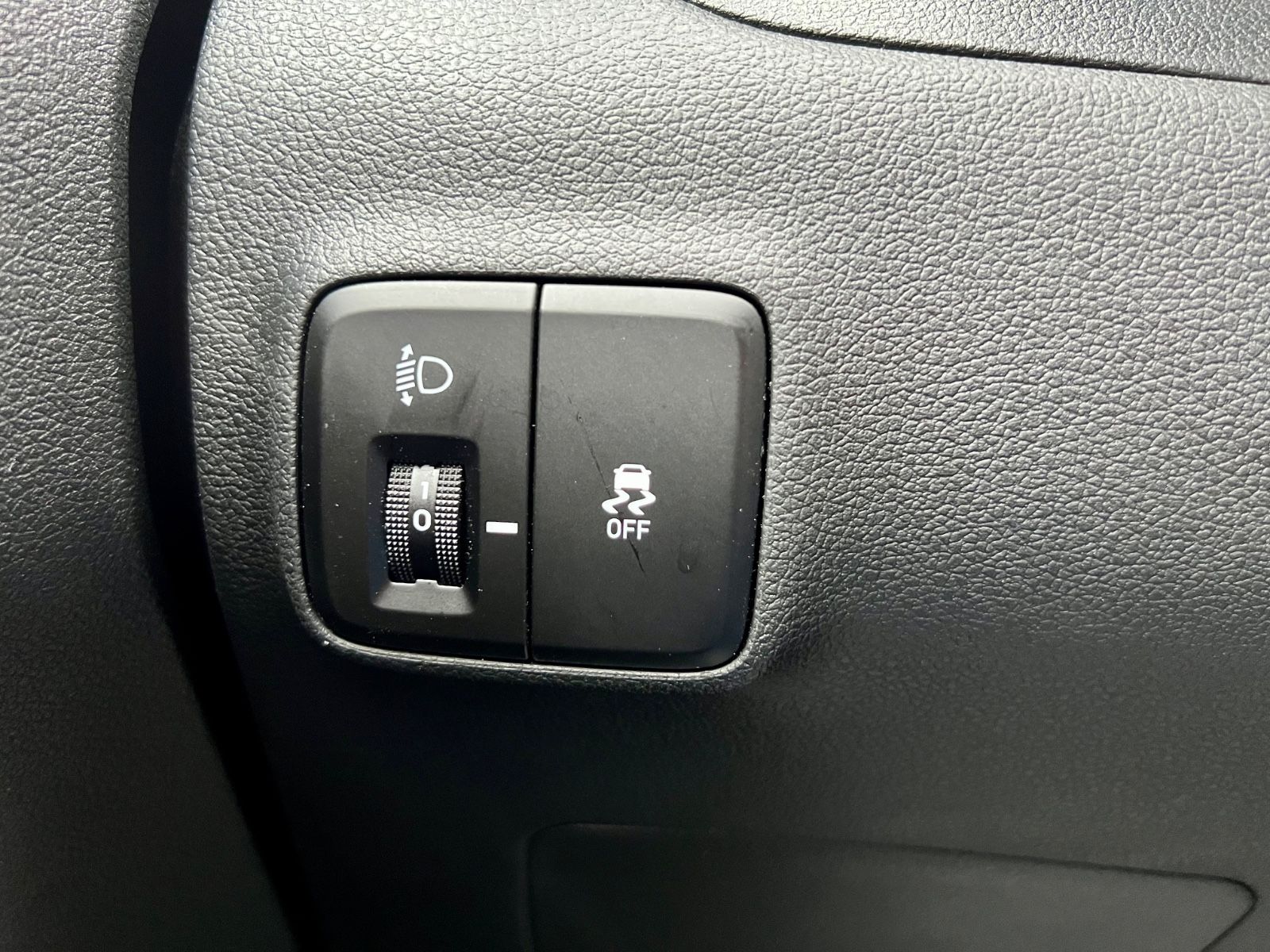 HYUNDAI i10 Trend KLIMA KAMERA NAVI SHZ