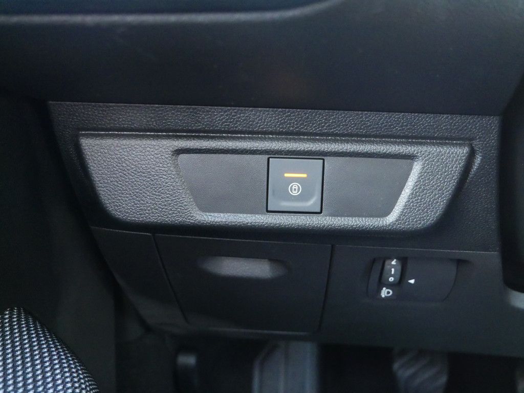Fahrzeugabbildung Dacia Sandero Stepway Expression TCe 90