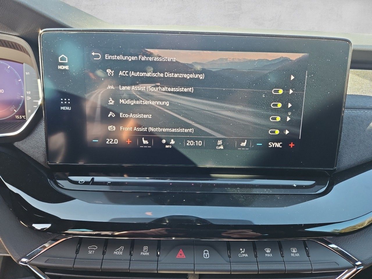 Fahrzeugabbildung SKODA Octavia Combi Style 4x4 TDI DSG,Navi,AHK,Matrix