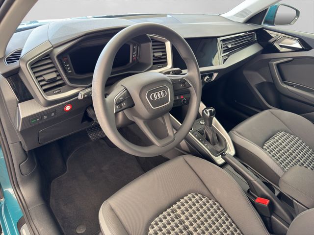 Fahrzeugabbildung Audi A1 30 TFSI Sportback advanced+LED+CarPlay+Spur