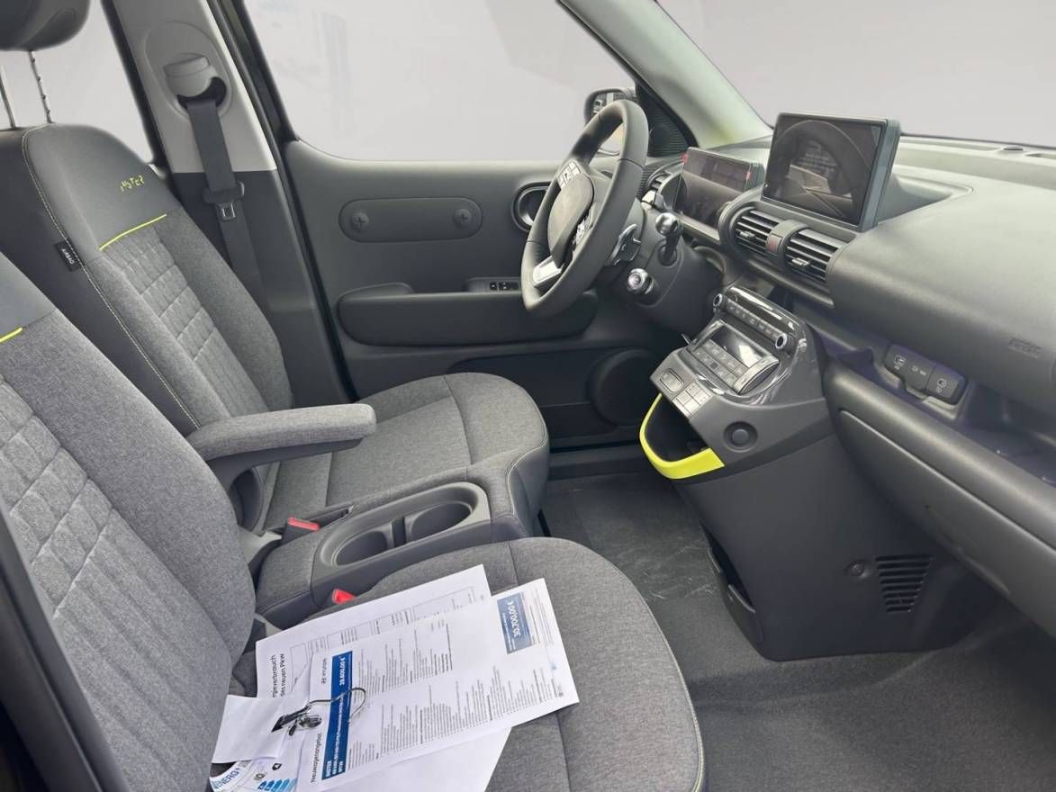 Fahrzeugabbildung Hyundai INSTER Cross (MY26) 49 kWh (115 PS) Elektro Komf
