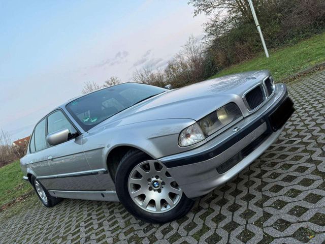 BMW 735 735i Top Zustand Tüv Neu