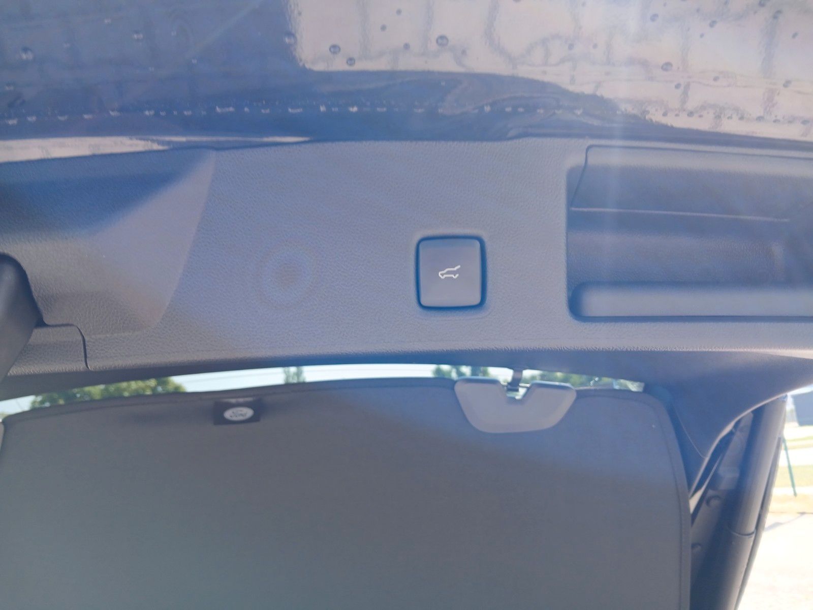 Fahrzeugabbildung Ford Kuga Hybrid ST-Line X