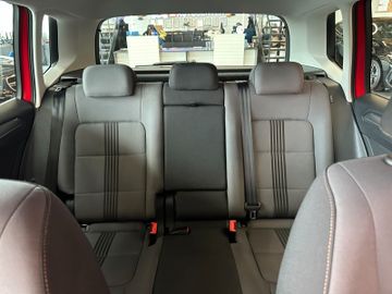 Volkswagen Golf  VII Allstar *LED*Navi*Kamera*AHK Schwenkb*