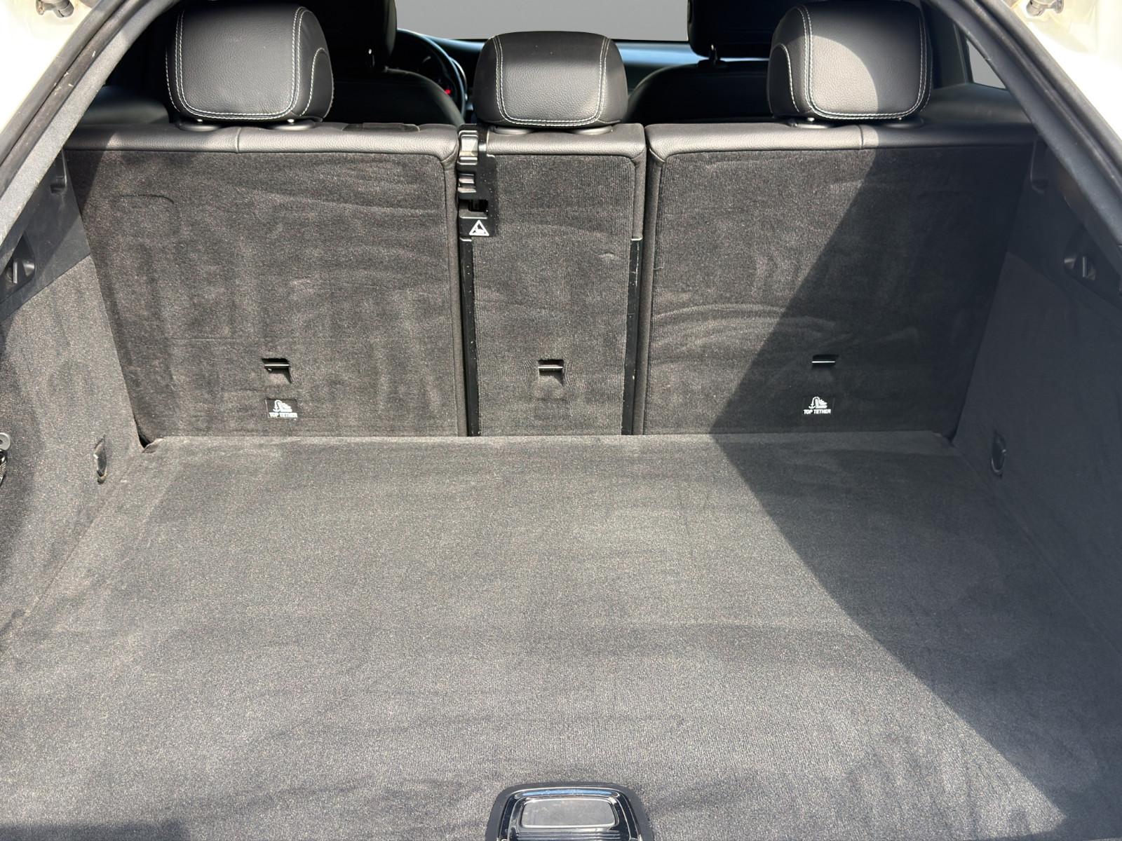 Mercedes-Benz GLC 300 Coupe 4M+AMG+LED+360°Cam+Night Paket
