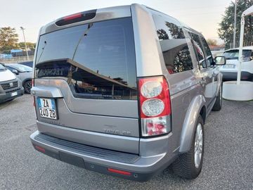 Land-Rover Discovery - 4
