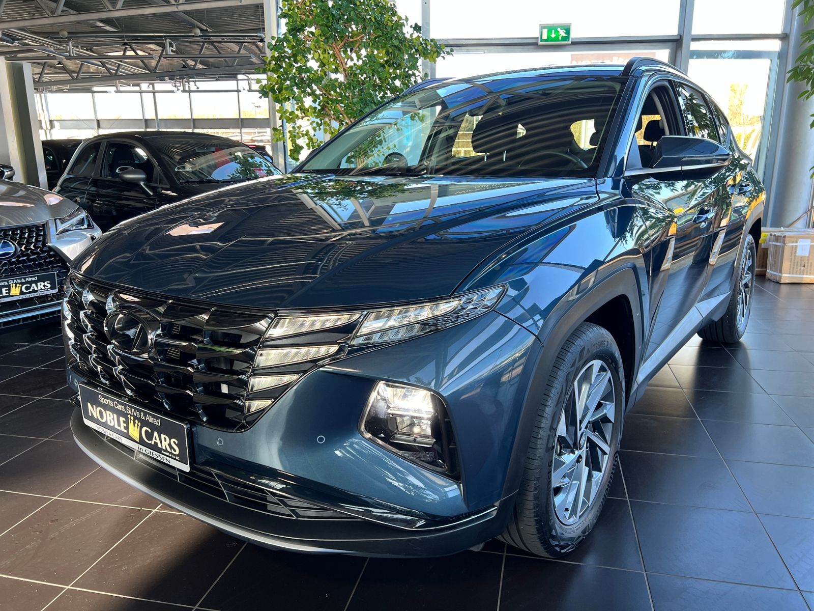 Fahrzeugabbildung Hyundai TUCSON Trend Mild-Hybrid 2WD AHK LED NAV SHZ RFK
