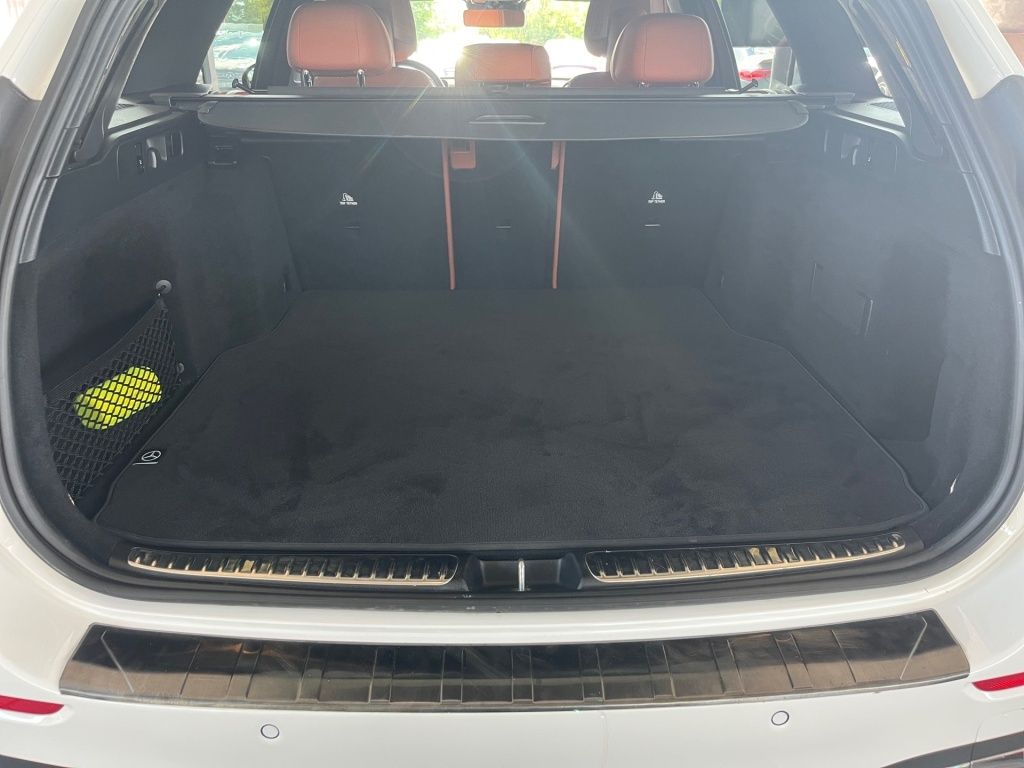 Fahrzeugabbildung Mercedes-Benz C 300 dT AMG AHK Totwi. LED Memory Burm. KAM SHZ