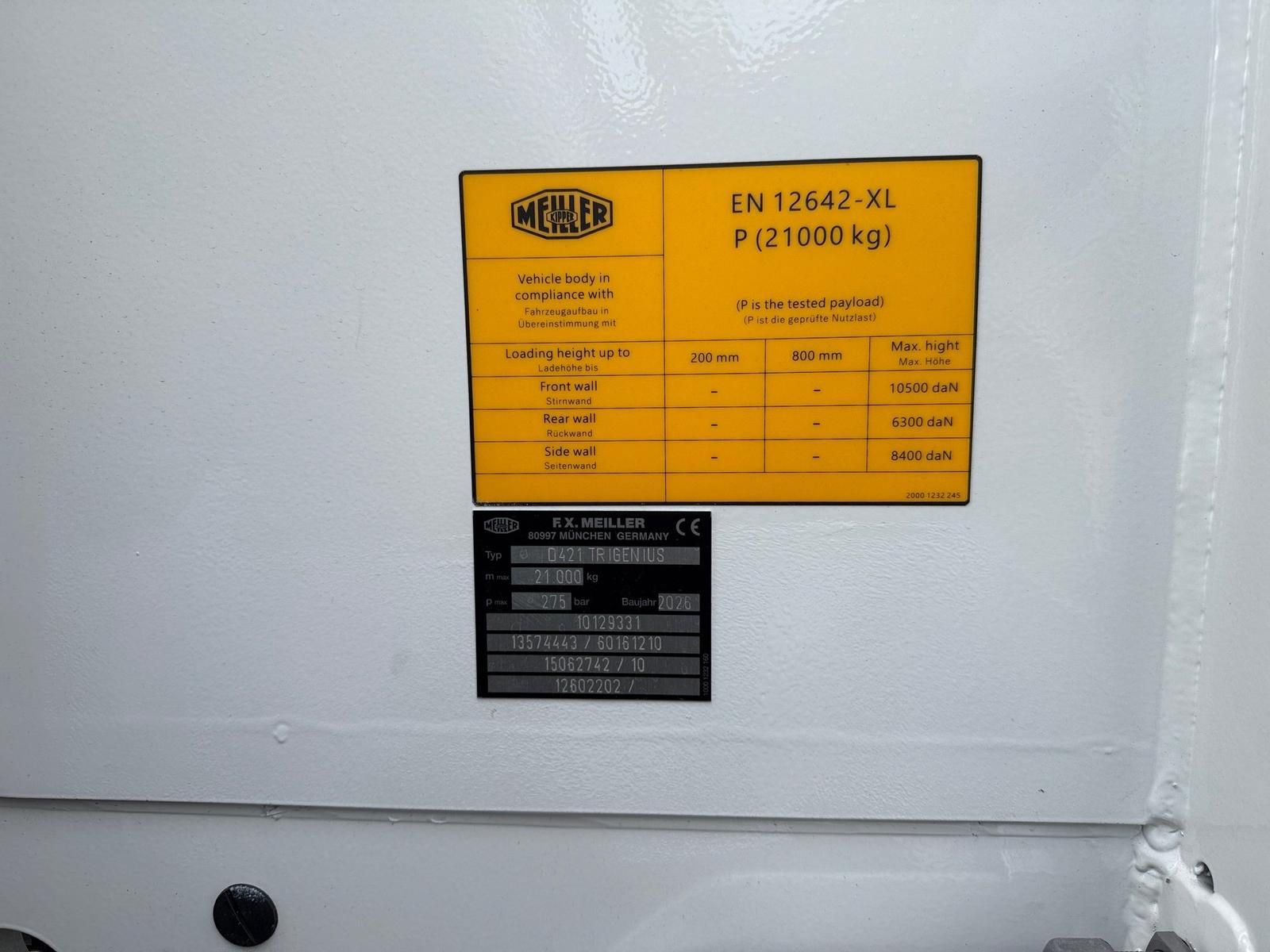 Fahrzeugabbildung Iveco X-Way AD 360X50Z HR OFF Meiller Dreiseitenkipper