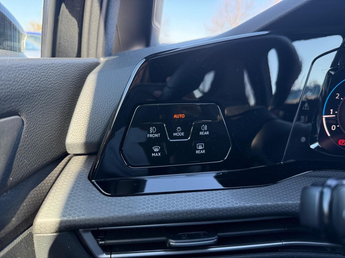 Volkswagen Golf GTI 8 VIII 2.0 TSI StandHZG AHK-klappbar Na, миниатюра 25