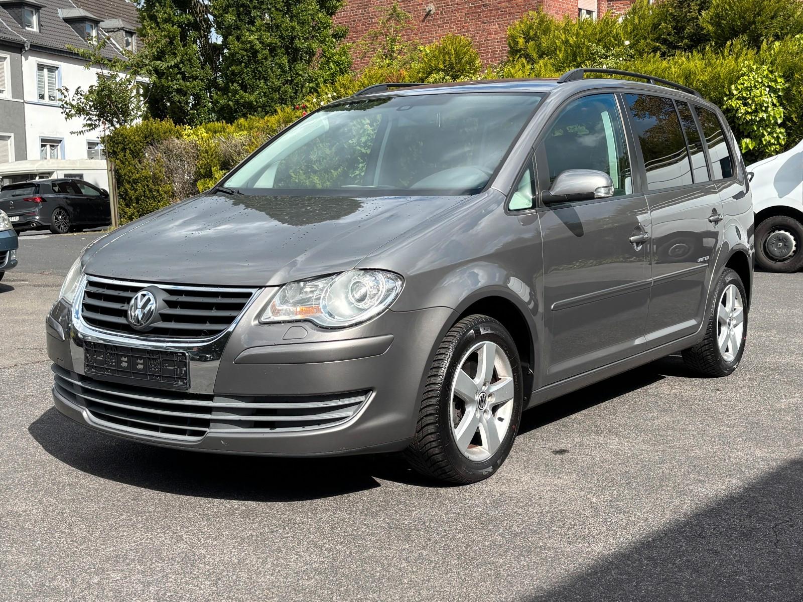 Volkswagen Touran United*7 Sitzer*AHK*Scheckheft
