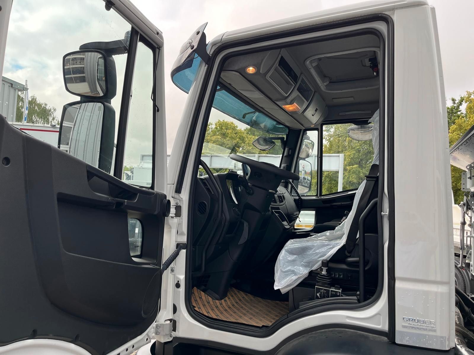 Fahrzeugabbildung Iveco EuroCargo ML150E32K