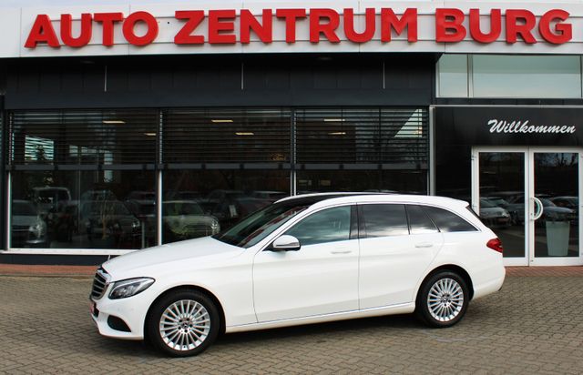 Mercedes-Benz C 400 T-Modell  4Matic LED Leder 360°Kamera