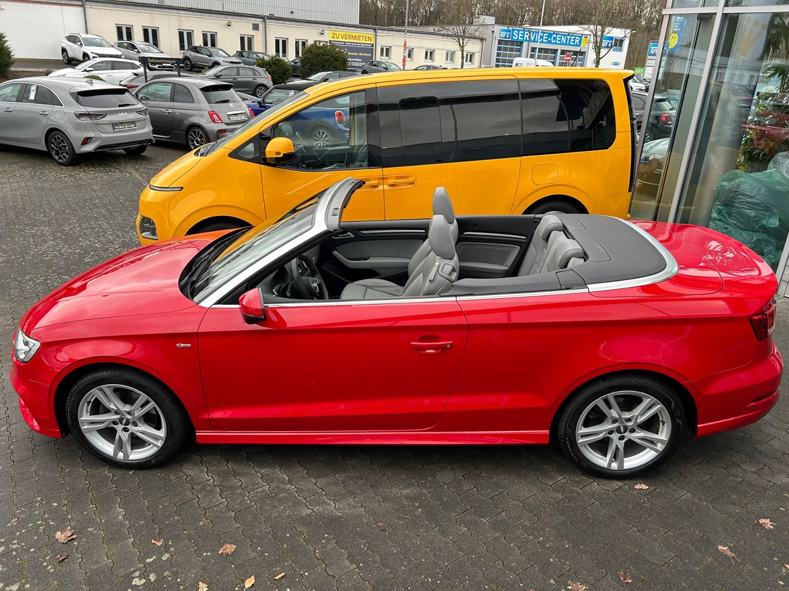 Fahrzeugabbildung Audi A3 Cabriolet 35 TFSI design XEN NAV SHZ 17"