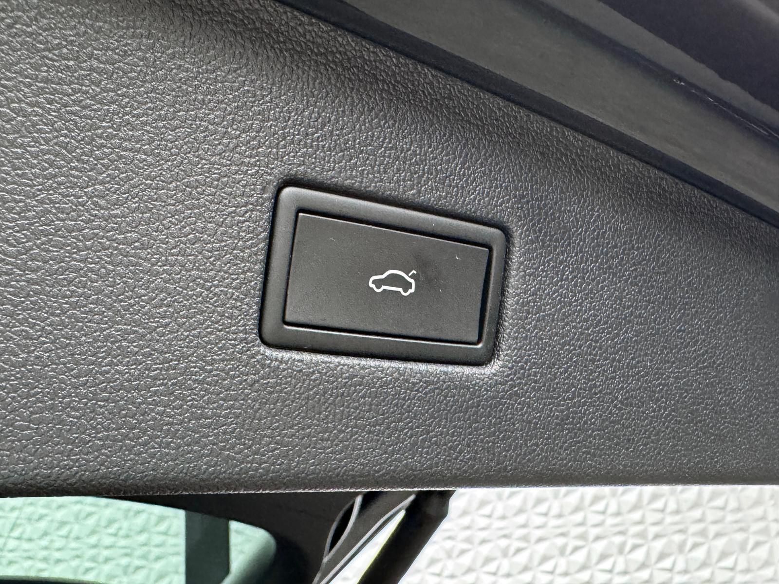 Fahrzeugabbildung Volkswagen 2.0 TSI R-LINE/4MOTION/7-SITZE/AHK/MATRIX/HUD/AC