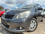 Toyota Verso 2.0l D-4D Klimaautomatik,Panorama,AHK,PDC