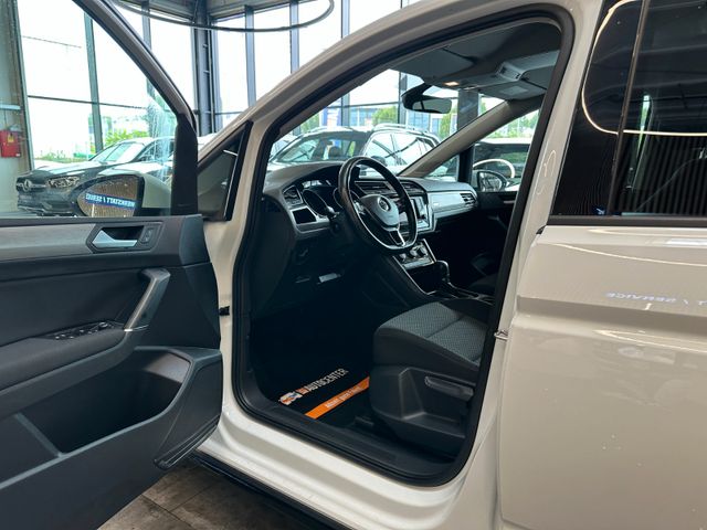 MYAUTOCENTER – Gebraucht- und Jahreswagen mit Werkstattservice in Pfaffenhofen Volkswagen Touran *R-Line*Sport*ACC*NAVI*2-ZONEN*LED*