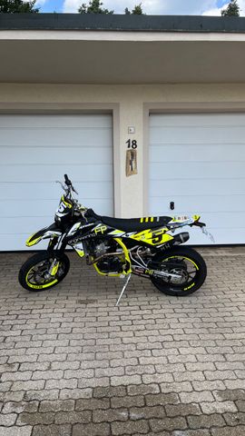 SWM SM 125R