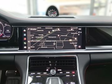 Porsche Panamera - 9