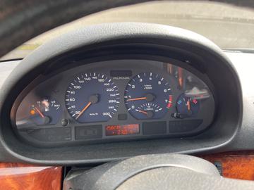 صورة مصغرة 11 لـ 1999 Alpina B3