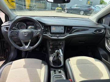 Opel ASTRA  INNOVATION 1.4 TURBO, 150PS