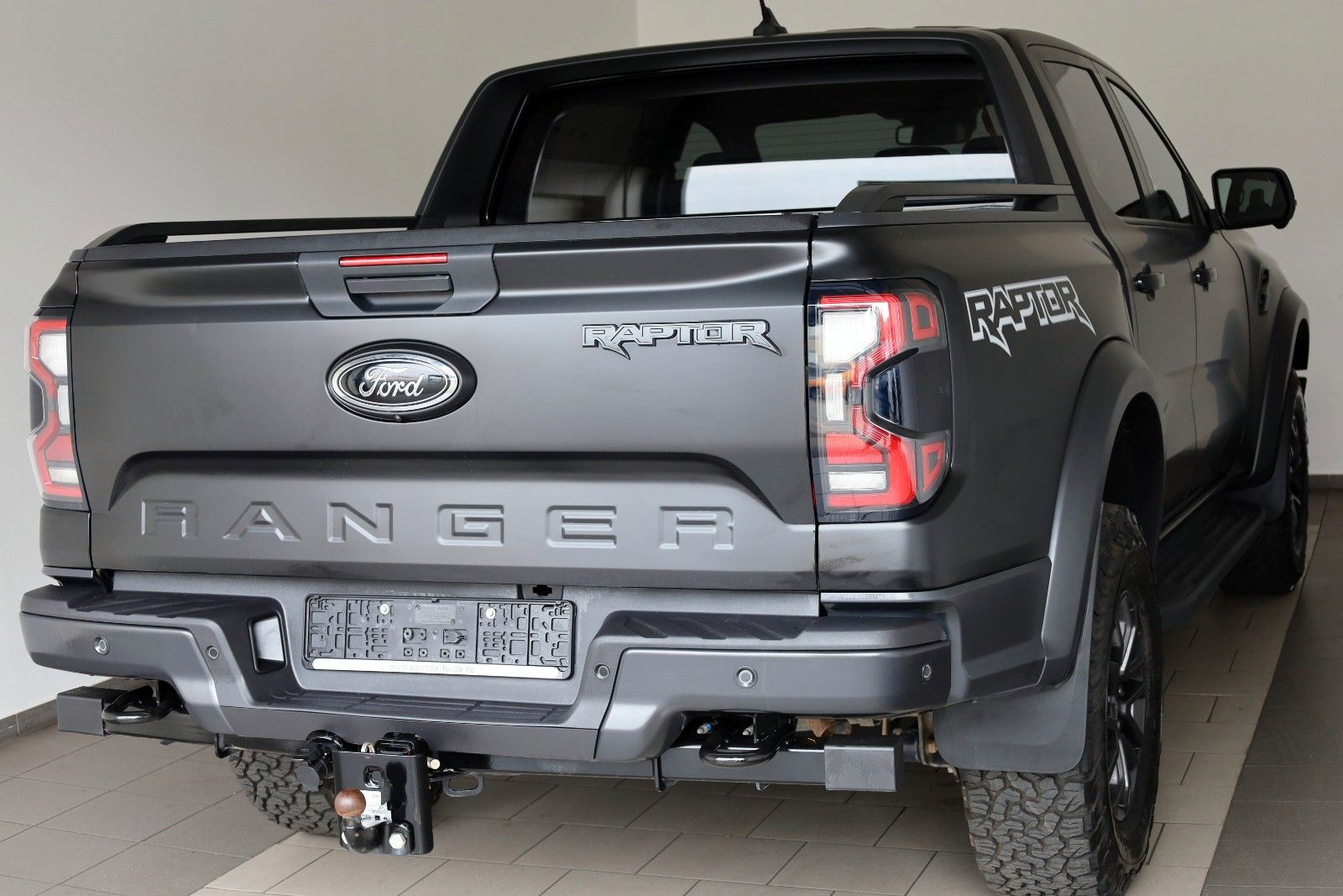 Fahrzeugabbildung Ford Raptor e-4WD,Techno73,Rollo el., Garantie 11.29