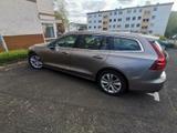 Volvo V60 D4 Momentum  - Volvo V60: Limousine