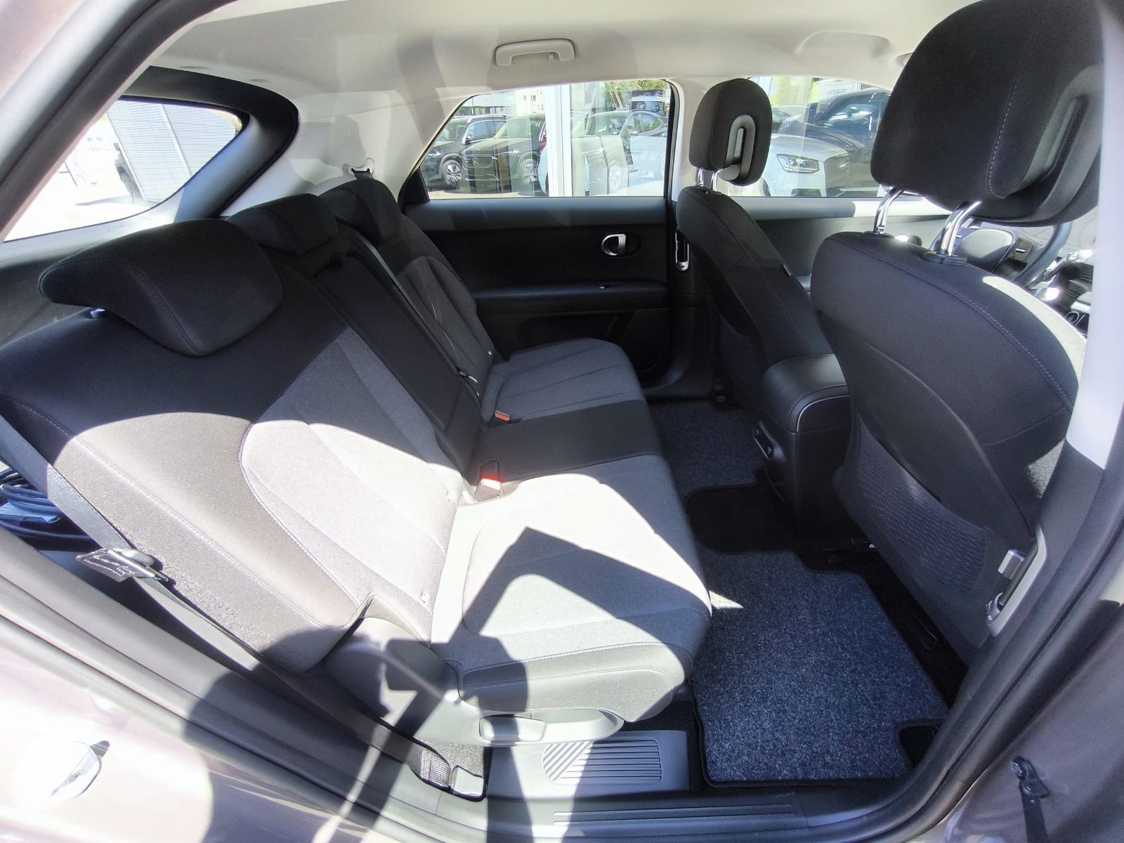 Fahrzeugabbildung Hyundai Ioniq 5 Elektro NAVI+LED+SHZ+KAMERA+ACC+AHK+19"