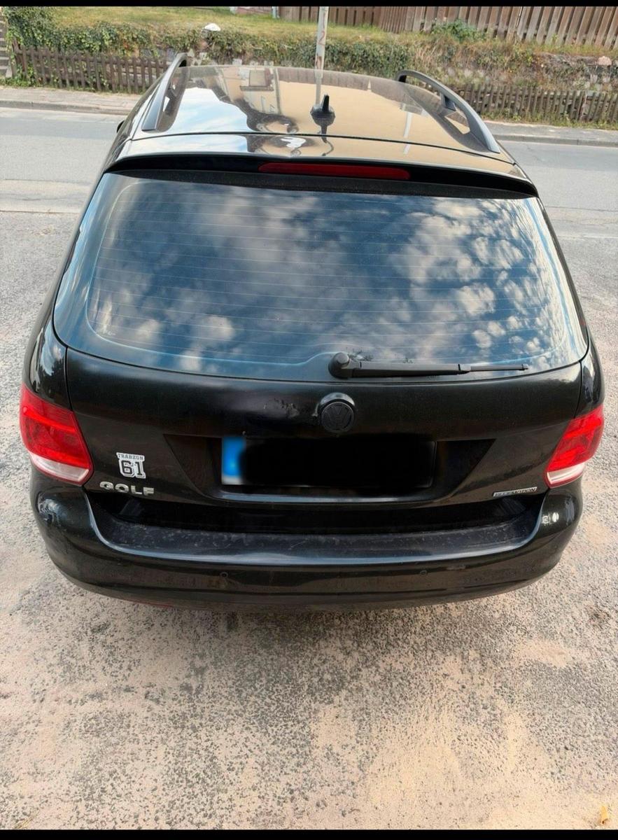 Volkswagen Golf 2009 — engine 105 HP (77kW)