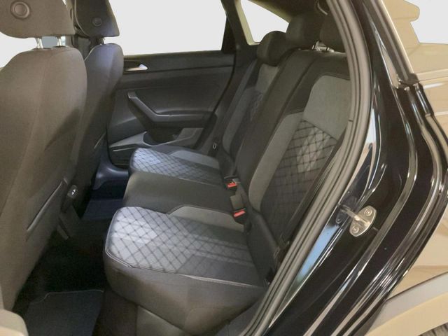 Taigo 1.5 TSI DSG R-line Sportpaket Bluetooth