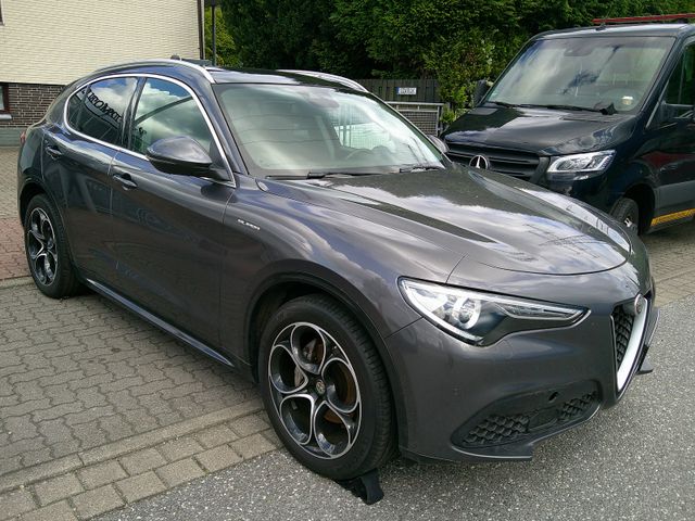 Alfa Romeo Stelvio Lusso Ti Q4