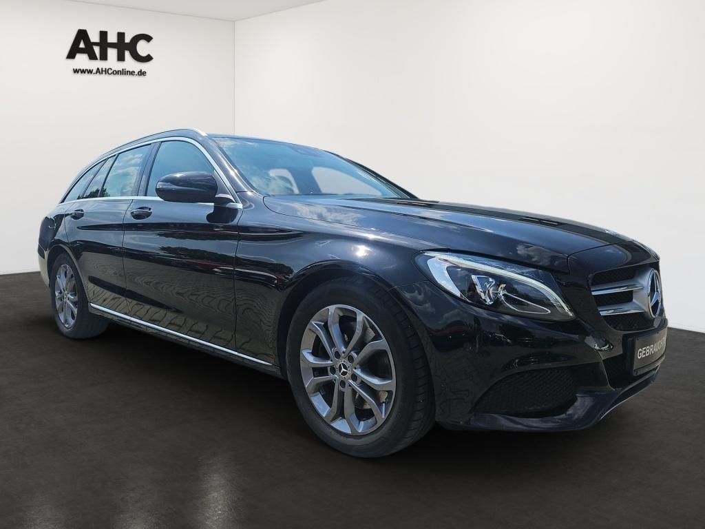 Fahrzeugabbildung Mercedes-Benz C 300 T Avantg. AHK Totwi. Pano Navi LED SHZ KAM