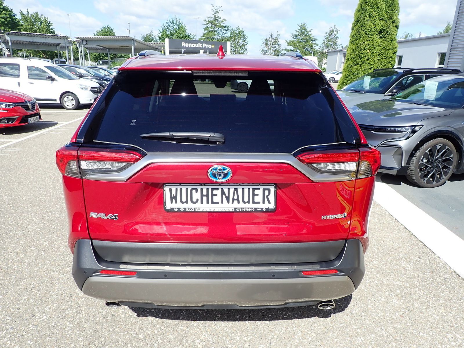 Fahrzeugabbildung Toyota RAV 4 2.5 Hybrid 4x2 Team Deutschland AHK