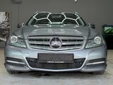 Mercedes-Benz C 200 CDI/MOTOR NEU/GARANTIE/DISTRONIC - Mercedes-Benz C 200 aus 2011 mit Diesel-Antrieb: Kombi