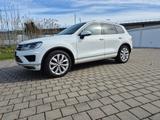 Volkswagen Touareg 3.0 V6 TDI SCR Tiptronic BMT BlueMot...