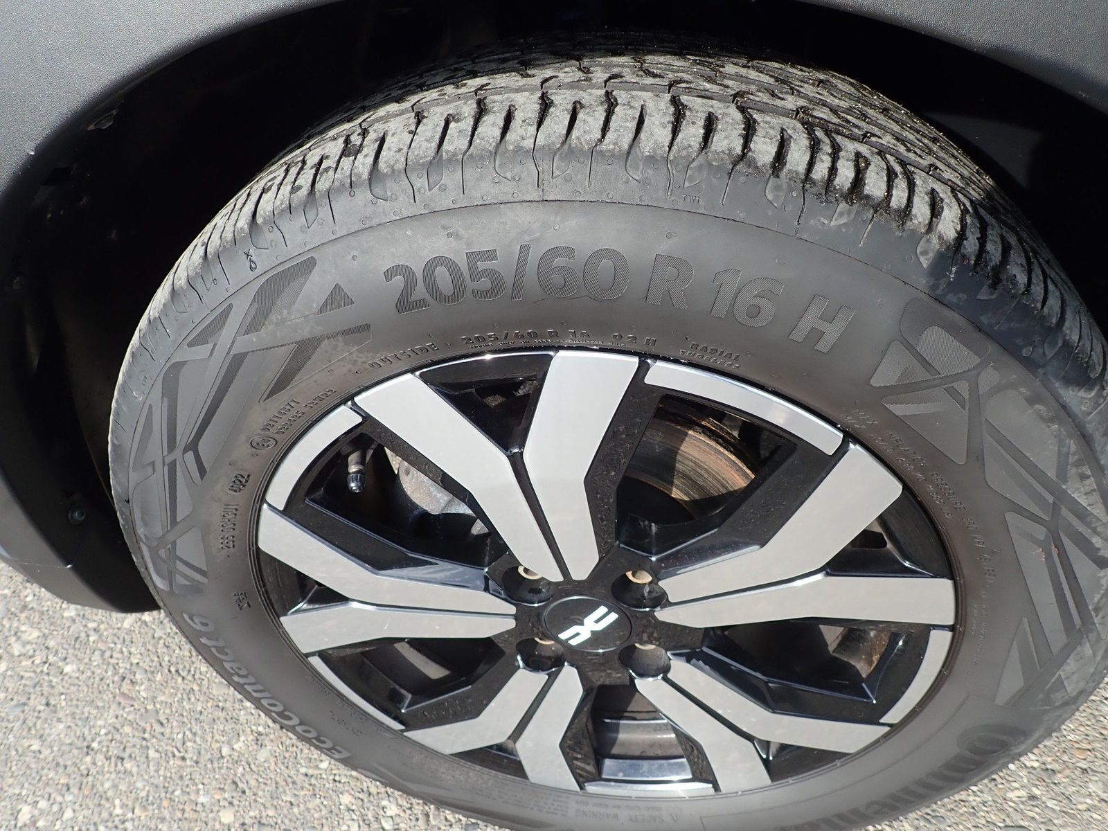 Fahrzeugabbildung Dacia Sandero III Stepway Expression+ TCe 110