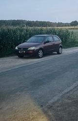 Opel Corsa C 1,2l 4 Zylinder - Opel Corsa aus 2000 mit Benzin-Antrieb: Kleinwagen, 1.2