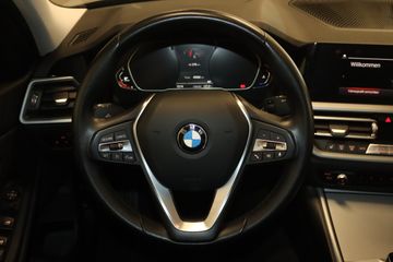 BMW 318 - 12