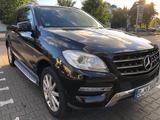 Mercedes-Benz ML 250 Schiebedach,Navi,AHK - Mercedes-Benz ML 250 in Berlin