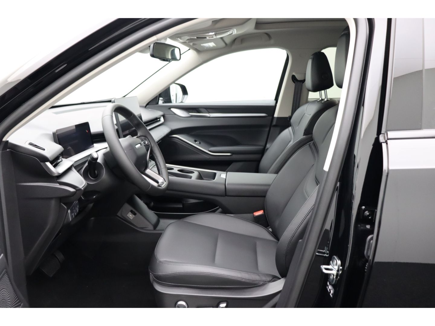 Fahrzeugabbildung GWM Haval H6 1.5 HEV FWD Luxury Pano ACC