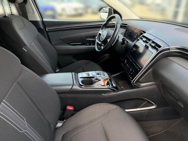 Fahrzeugabbildung Hyundai Tucson Trend Plug-In Hybrid 4WD +KLIMA+NAVI+PDC+
