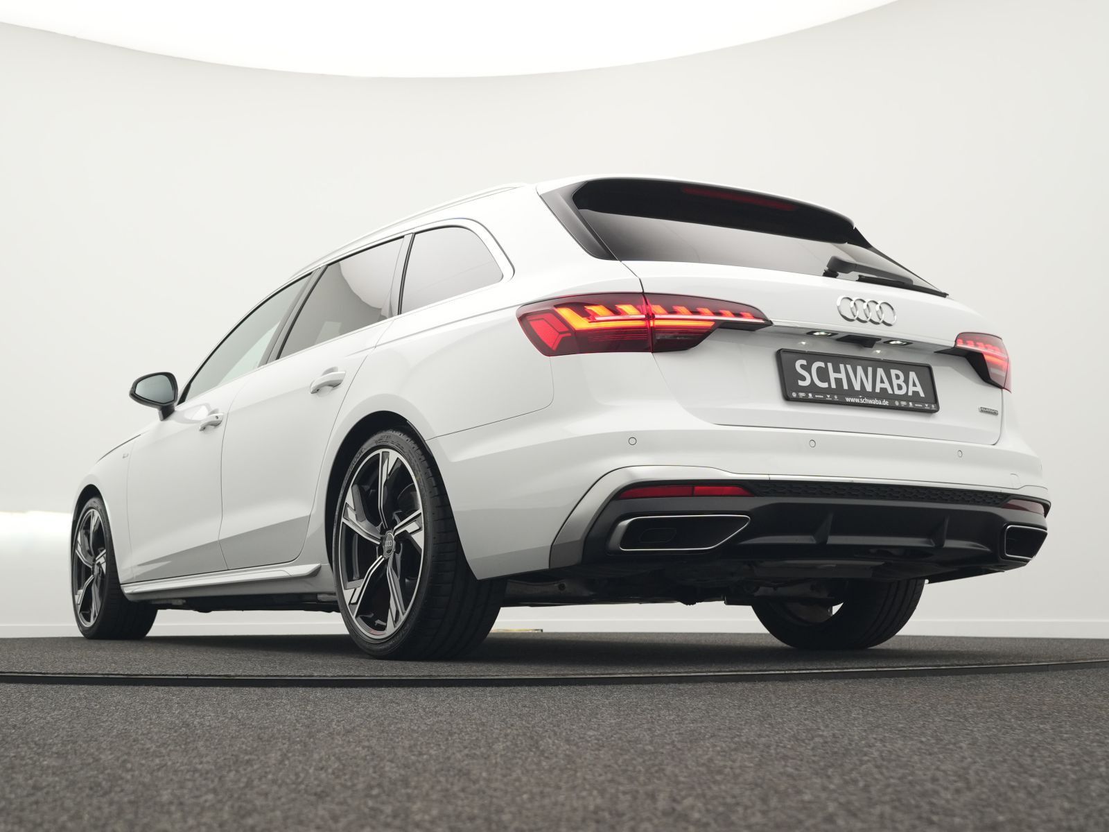 Audi A4 - Bild 25