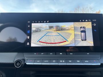 Bild 17 Opel Astra GS ST NAVI/SHZ+LHZ/PDC vo+hi+360Cam/LED