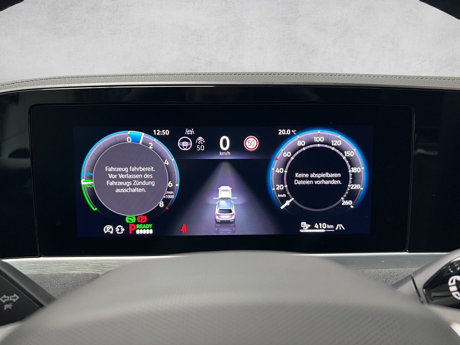Passat Variant R-Line 1.5 TSI eHybrid AHK*Pano
