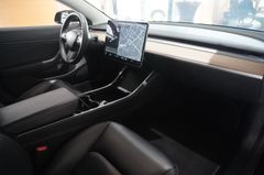 Fahrzeugabbildung Tesla Model 3 Standard Range Plus NAVI/KAMERA/SH/PANO