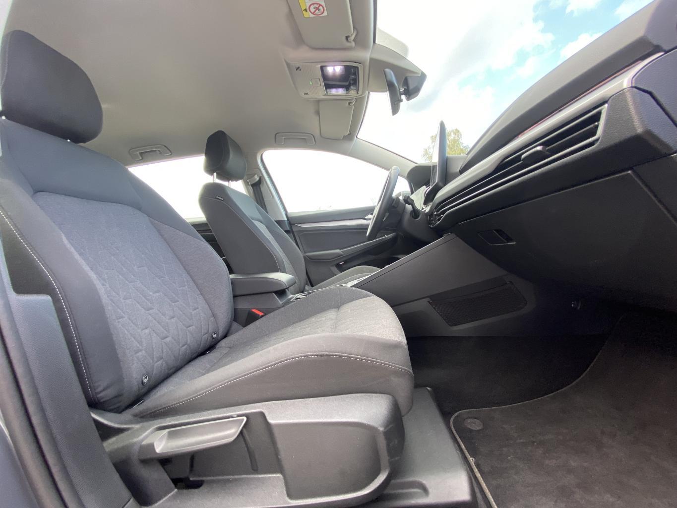 Volkswagen Golf Variant 1.5 eTSI DSG LIFE AHK+APP-CONNECT+A, миниатюра 20