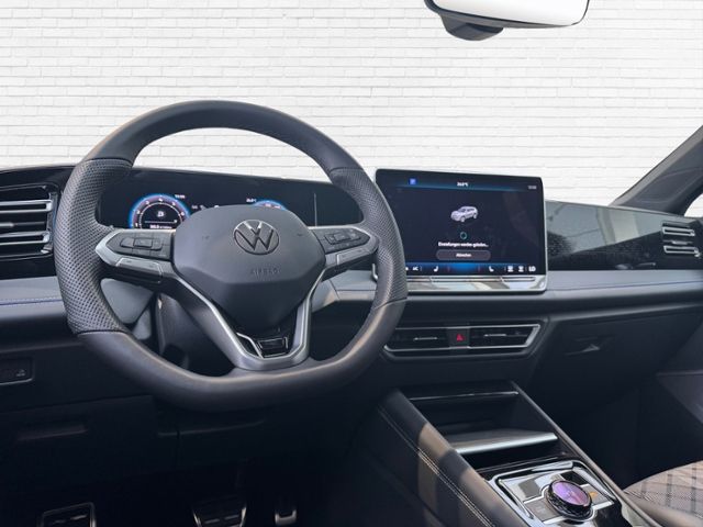 Fahrzeugabbildung Volkswagen Tiguan 2,0 l TSI R-Line 4MOTION DSG KLIMA LED AL