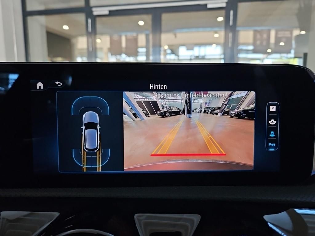 Fahrzeugabbildung Mercedes-Benz A 200 AMG Pano LED SHZ KeyLess Ambie. Sport DAB